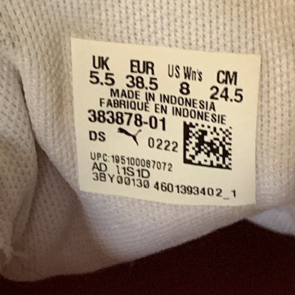 Nike Women’s puma - Picture 4 of 5